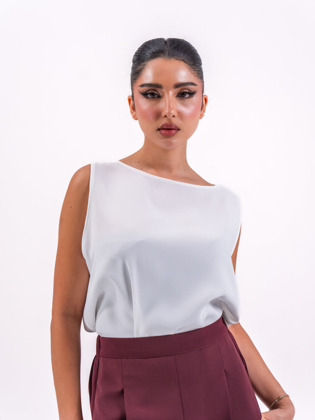 Burgundy Pants with White crepe Top