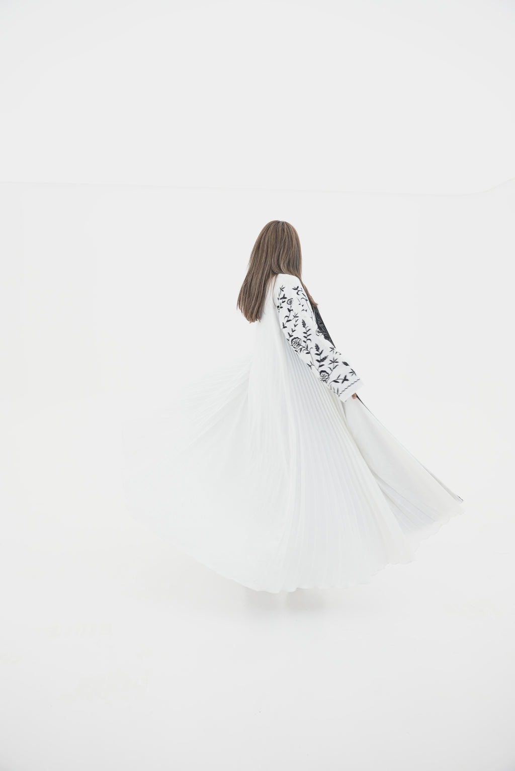 Off-White Linen Embroidered Abaya-56